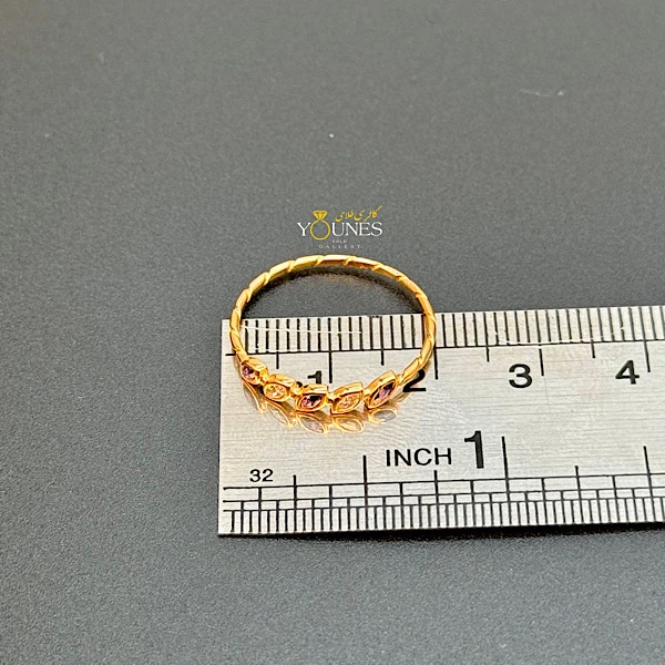 انگشتر بیضی بنفش پنج نگین طلا